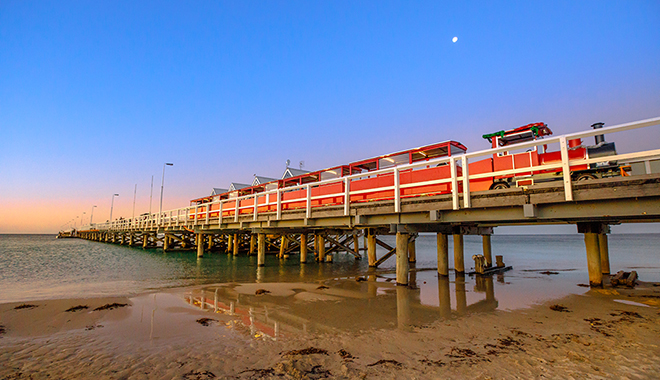 Busselton jetty and train