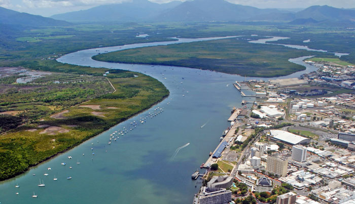 cairns sightseeing cruise 2