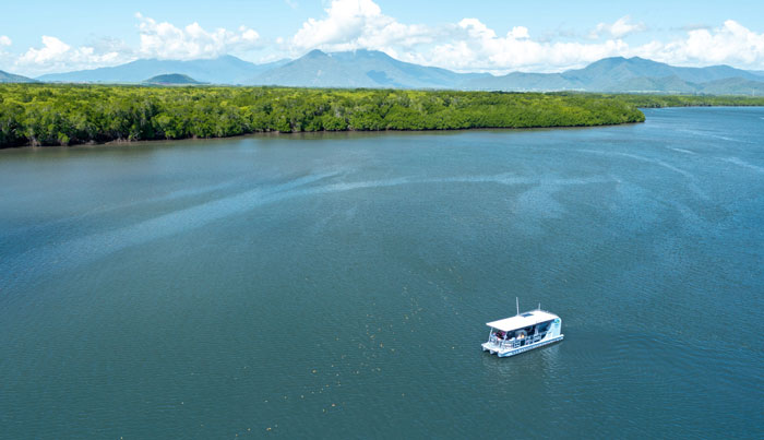 cairns sightseeing cruise 4