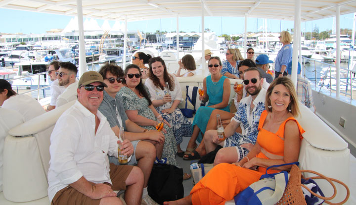 gc luxury whale watching7