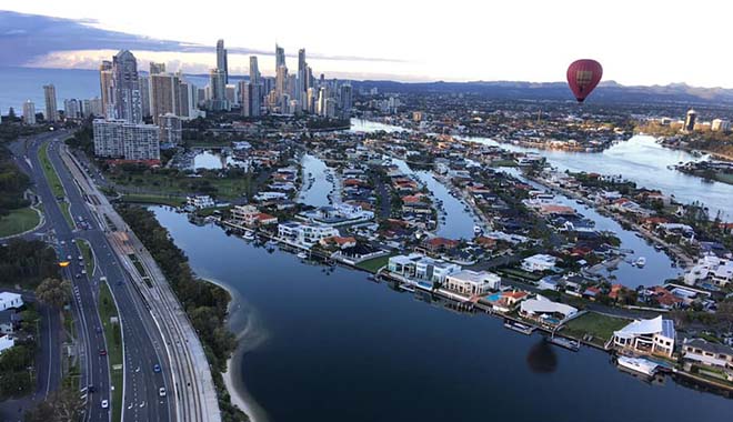 hot air balloon gold coast city 3