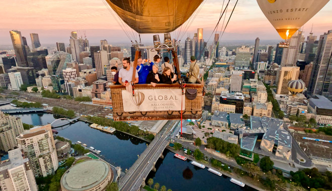 melbourne city balloon1