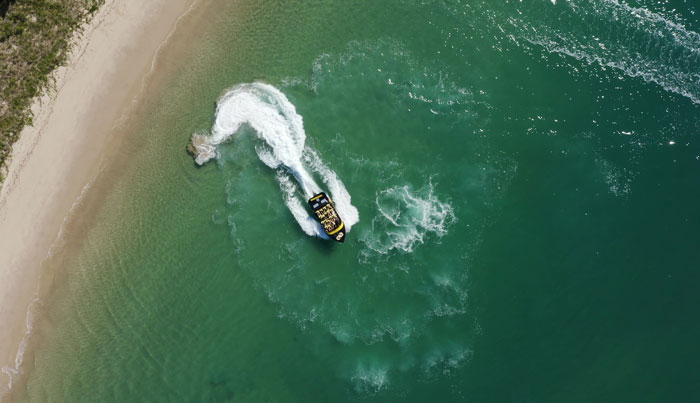 paradise jetboat 5556