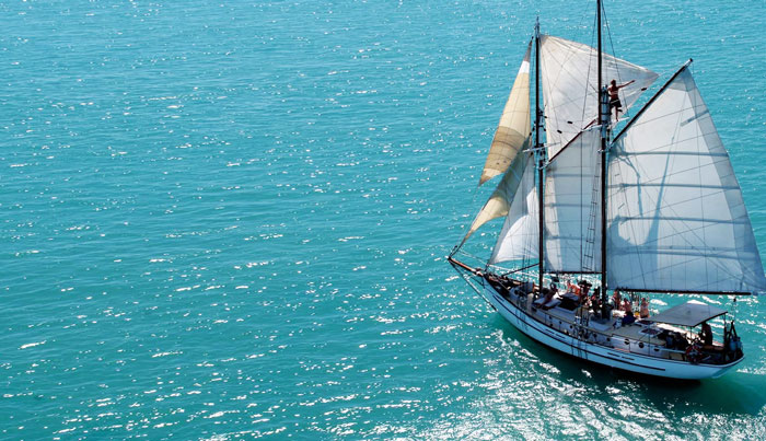 providence v sunset sail airlie beach4