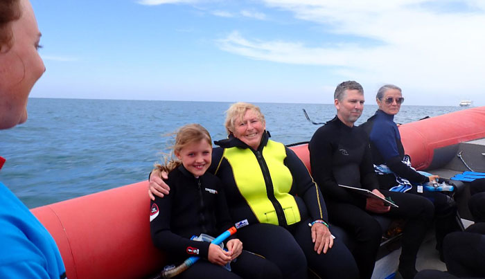 seal swim snorkelling tour 90 minutes3