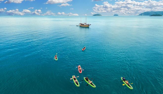 summertime day trip sail 8