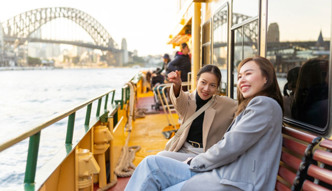 sydney harbour FERRY