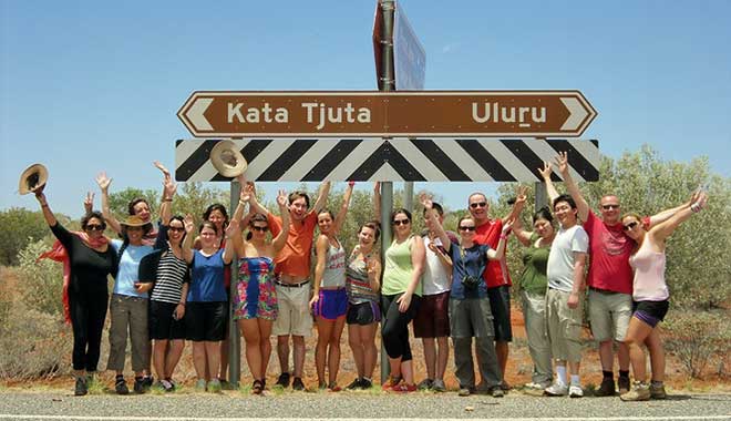 uluru kata tjuta sign cove