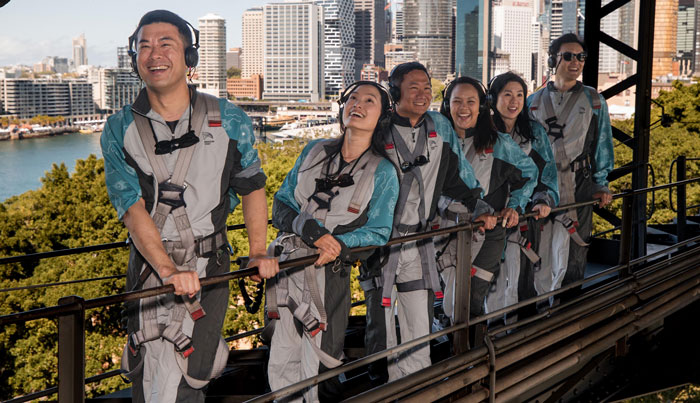 under bridge walk 002