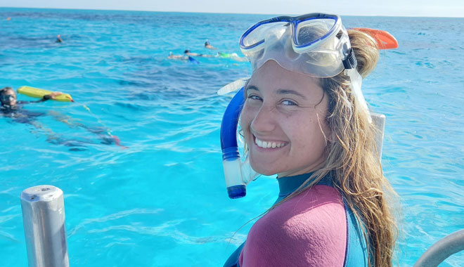 web View Ningaloo Coral Viewing & Snorkel Tour 2 Hours