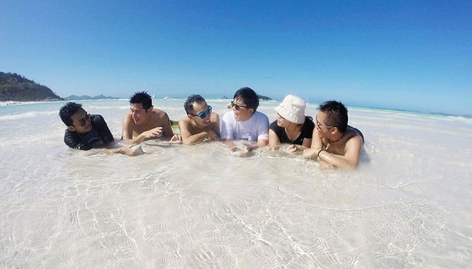 whiteheaven beach 2 jpg