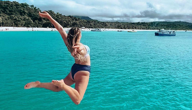 whitsunday explorer 2 night cruise depart from coral sea marina3