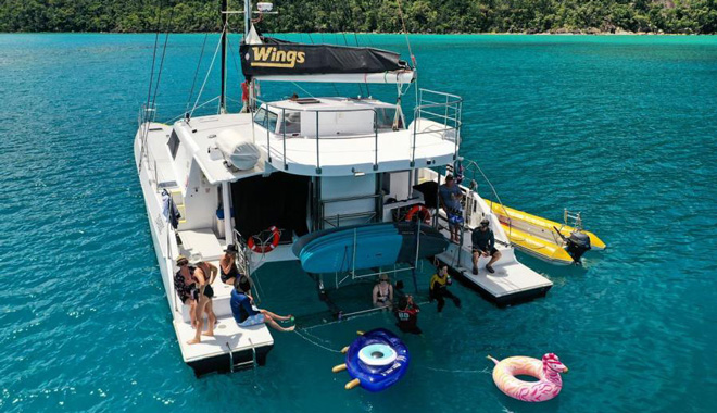 whitsunday islands sail sup snorkel day tour2