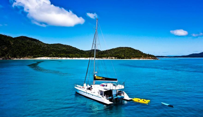 whitsunday islands sail sup snorkel day tour3